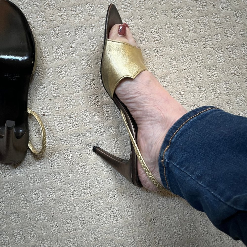Robert clergerie gold heels with sling back - SIZE 8